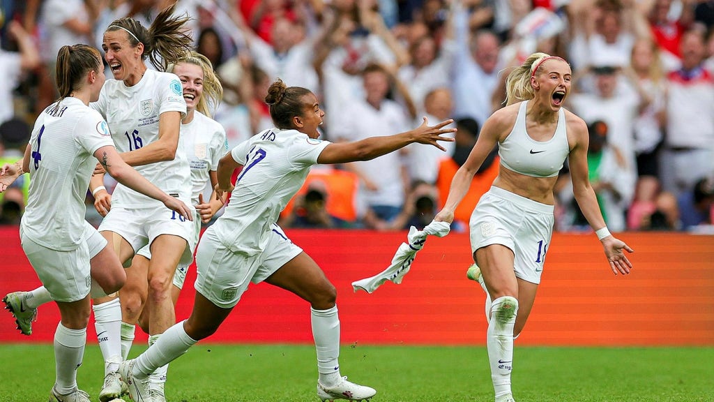 イングランド ドイツはサッカー欧州選手権の決勝戦で会う Nipponese イングランド ドイツはサッカー欧州選手権の決勝戦で会う Nipponese